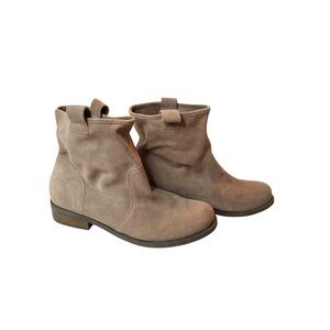 Sole Society Suede Booties Size 8.5